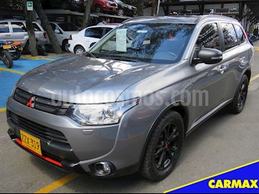 Foto venta Carro usado Mitsubishi Outlander 2.4L 4x4 (2015) color Plata precio $79.900.000