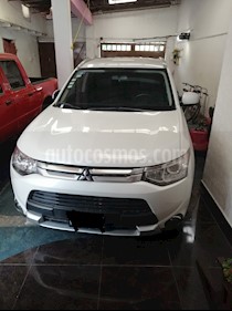 foto Mitsubishi Outlander 2.4L SE Plus usado (2015) color Blanco precio $240,000