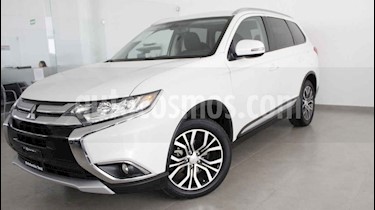 foto Mitsubishi Outlander 2.4L SE usado (2016) color Blanco precio $290,000