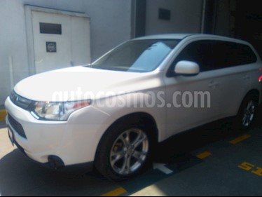 Foto venta Auto usado Mitsubishi Outlander 2.4L SE (2014) color Blanco precio $219,000