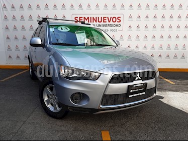 foto Mitsubishi Outlander 2.4L XLS usado (2013) color Plata precio $160,000