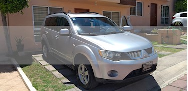 foto Mitsubishi Outlander 3.0L LS 7 Pas usado (2009) color Plata precio $115,000