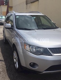 Foto venta Auto Seminuevo Mitsubishi Outlander 3.0L XLS (2008) color Plata precio $132,000