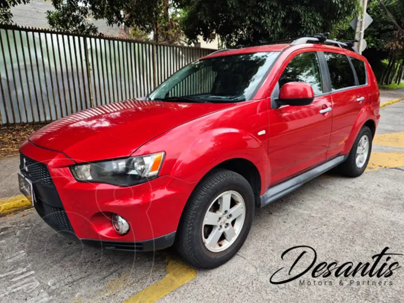 Foto Mitsubishi Outlander  2.4 GL 4X2 Aut usado (2013) color Rojo precio $7.380.000