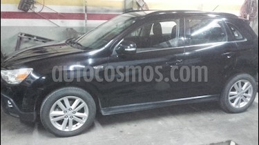 foto Mitsubishi Outlander GLX 2.0 4x2 usado (2012) color Negro precio $420.000