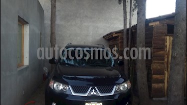 Mitsubishi Outlander 3.0L XLS usado (2008) color Negro precio $130,000
