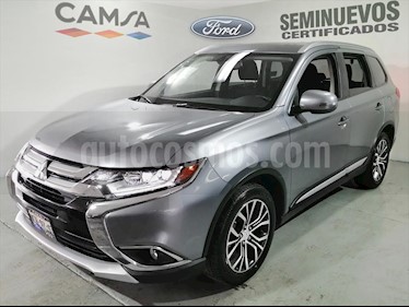 Mitsubishi Outlander Limited usado (2018) color Plata precio $366,000