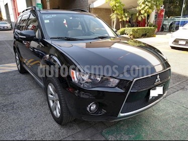 Mitsubishi Outlander 5P LIMITED V6 TA A/AC 3RA FILA VE 6 CD PIEL QC 7 usado (2011) color Negro precio $183,000