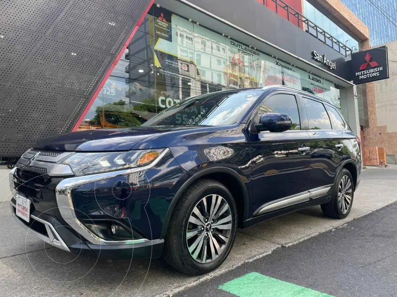 Foto Mitsubishi Outlander 2.4L Limited usado (2019) color Azul precio $289,000