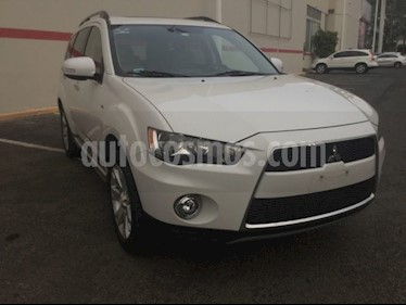 Foto venta Auto Seminuevo Mitsubishi Outlander OUTLANDER (2013) color Blanco precio $175,000