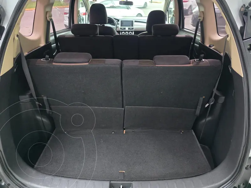 mitsubishi xpander-cross