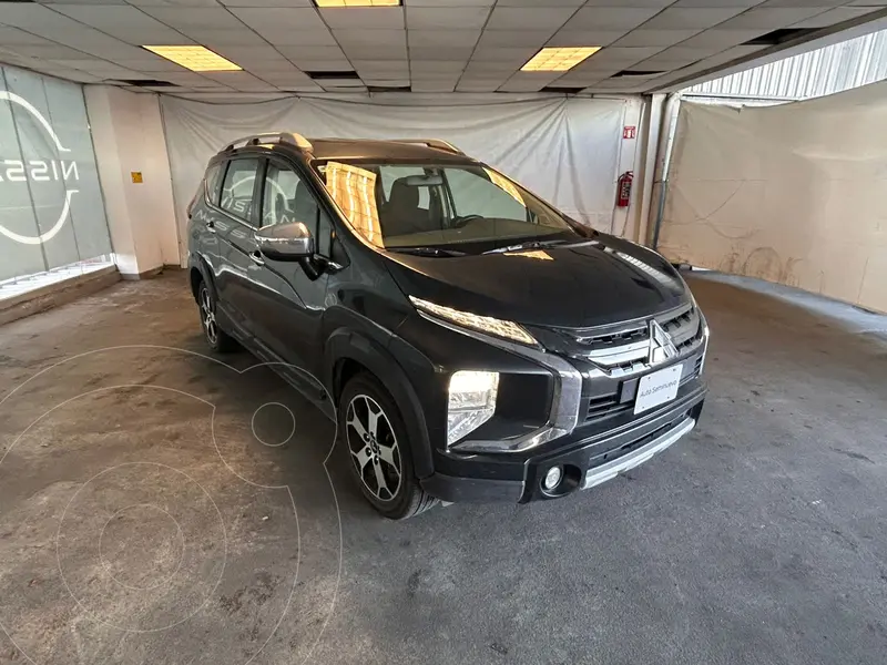 Foto Mitsubishi Xpander 1.5L usado (2023) color Gris precio $290,800
