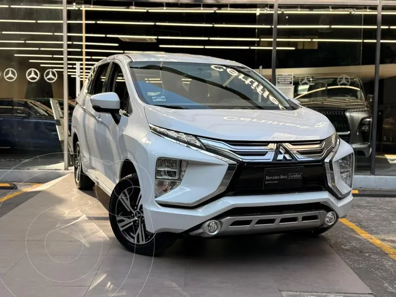 Foto Mitsubishi Xpander 1.5L usado (2023) color Negro precio $275,000