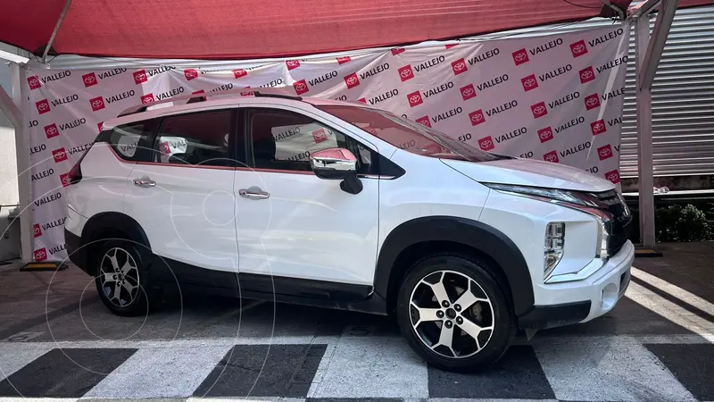 Foto Mitsubishi Xpander 1.5L usado (2023) color Blanco precio $295,000