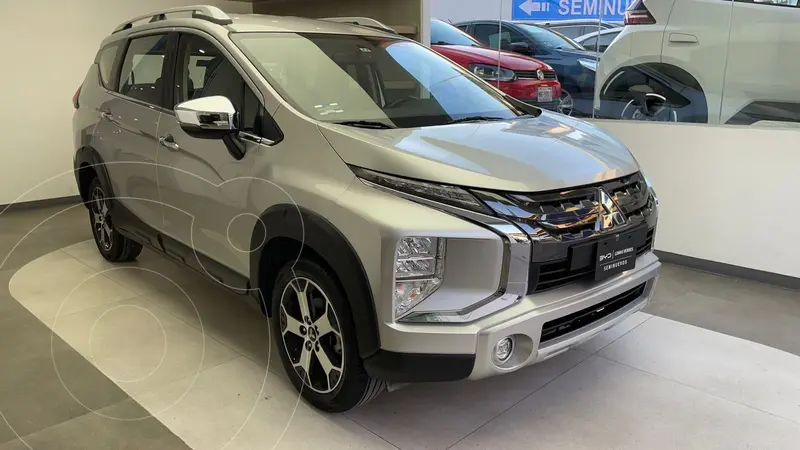 Foto Mitsubishi Xpander 1.5L usado (2023) color Gris financiado en mensualidades(enganche $129,580 mensualidades desde $5,567)