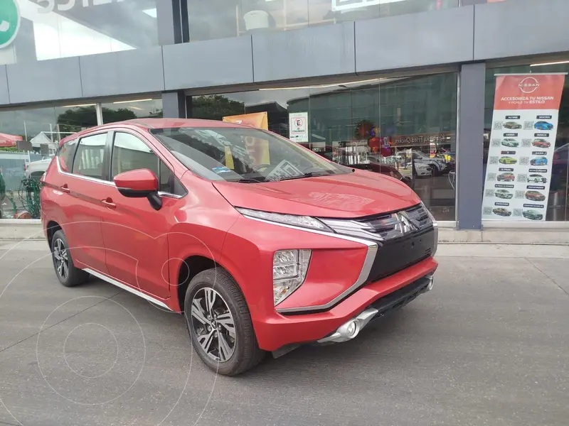 Foto Mitsubishi Xpander 1.5L usado (2022) color Rojo precio $275,000