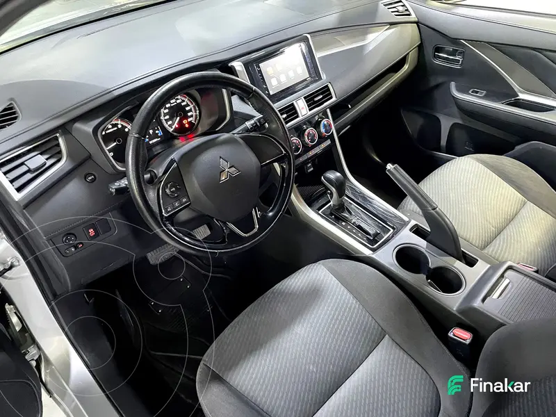 mitsubishi xpander