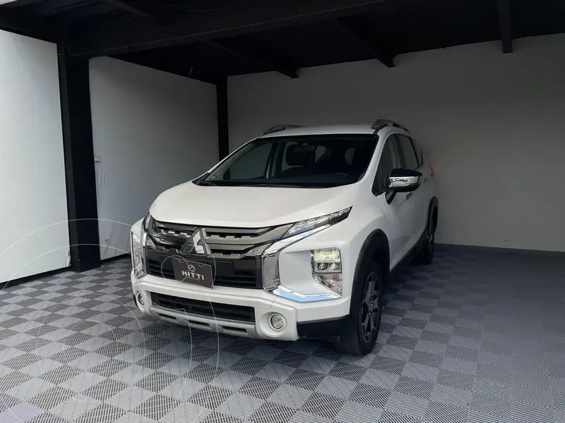 Foto Mitsubishi Xpander 1.5L usado (2023) color Blanco precio $339,000