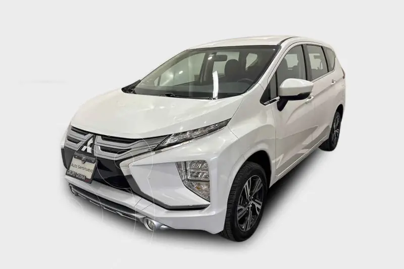 Foto Mitsubishi Xpander 1.5L usado (2023) color Blanco precio $300,200