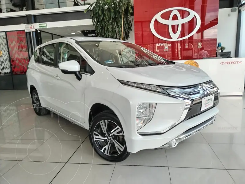 Foto Mitsubishi Xpander 1.5L usado (2022) color Blanco financiado en mensualidades(enganche $112,442 mensualidades desde $4,831)