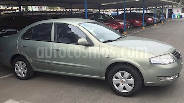foto Nissan Almera 1.6L Aut usado (2011) color Verde precio u$s10,000