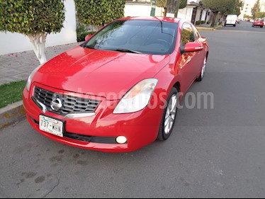 Foto Nissan Altima Coupe SR 3.5L usado (2009) color Rojo precio $95,000