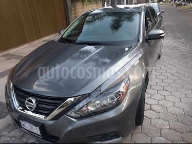 Foto Nissan Altima Advance NAVI usado (2017) color Gris Oxford precio $299,000