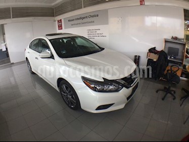 Foto venta Auto usado Nissan Altima ALTIMA EXCLUSIVE 3.5L V6 (2018) color Blanco precio $399,000