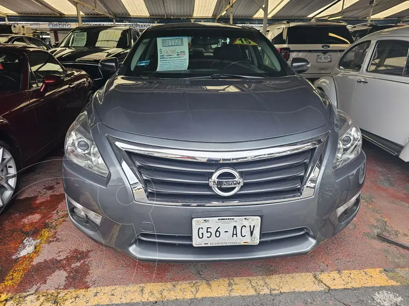 Foto Nissan Altima Exclusive usado (2015) color Gris precio $176,500