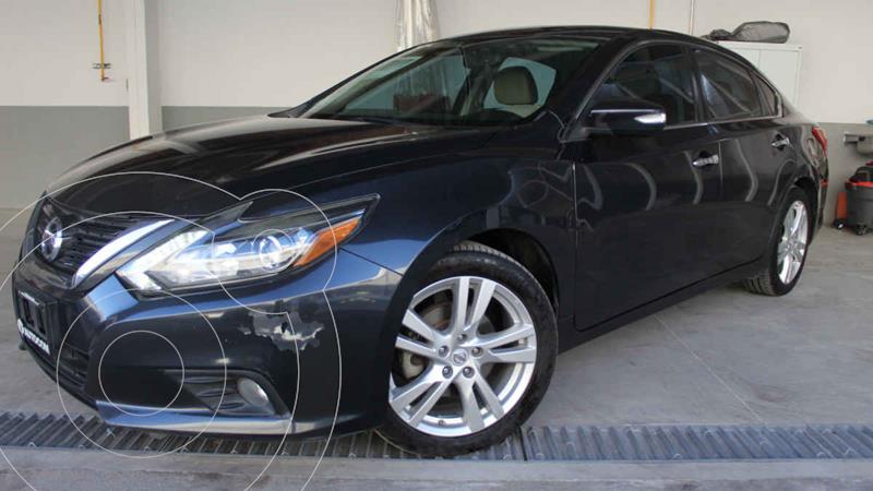 Foto Nissan Altima Advance NAVI usado (2017) color Azul precio $260,000