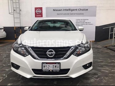 Foto Nissan Altima 4P ADVANCE L4 CVT CLIMATRONIC PIEL BLUETOOTH RA-1 usado (2017) color Blanco precio $319,900