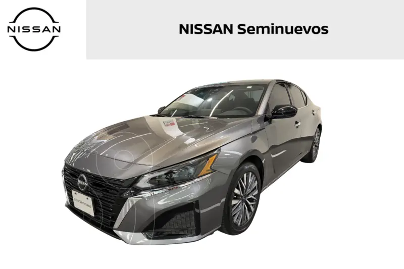 Foto Nissan Altima Advance usado (2023) color Gris precio $427,000