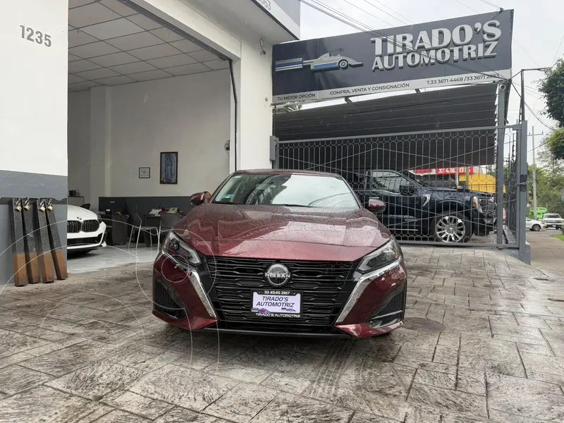 nissan altima