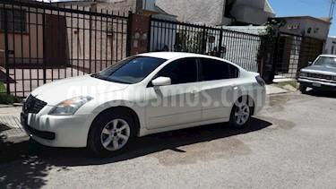 Foto Nissan Altima S 2.5L CVT usado (2008) color Blanco precio $94,000