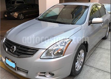 foto Nissan Altima SL 2.5L CVT High usado (2012) color Plata precio $143,000