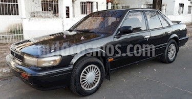 foto Nissan Bluebird 1.8 usado (1991) color Negro precio $118.000