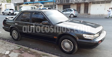 foto Nissan Bluebird 1.8 usado (1991) color Negro precio $198.000