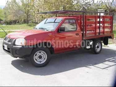 foto Nissan Estacas Largo TM5 usado (2008) color Rojo precio $35,000