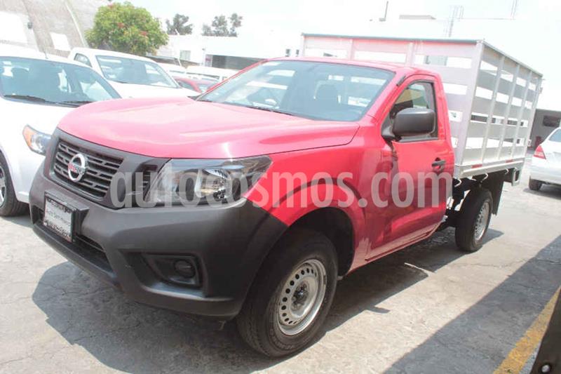 Nissan Estacas Largo TM5 usado (2018) color Rojo precio $269,000