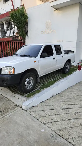 2015 Nissan Frontier NP300 2.4L 4x2 Doble Cabina