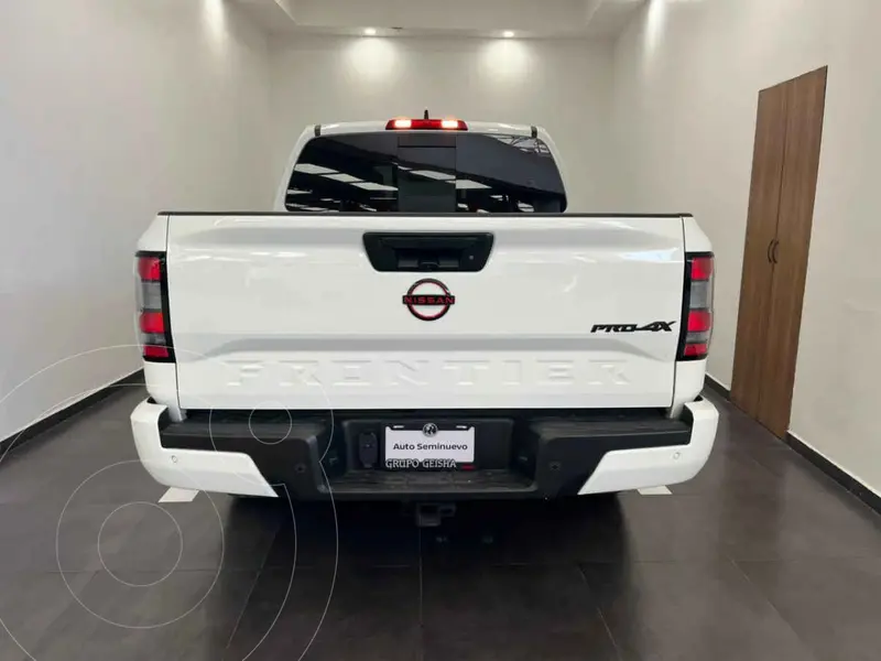 nissan frontier-pro-4x-v6