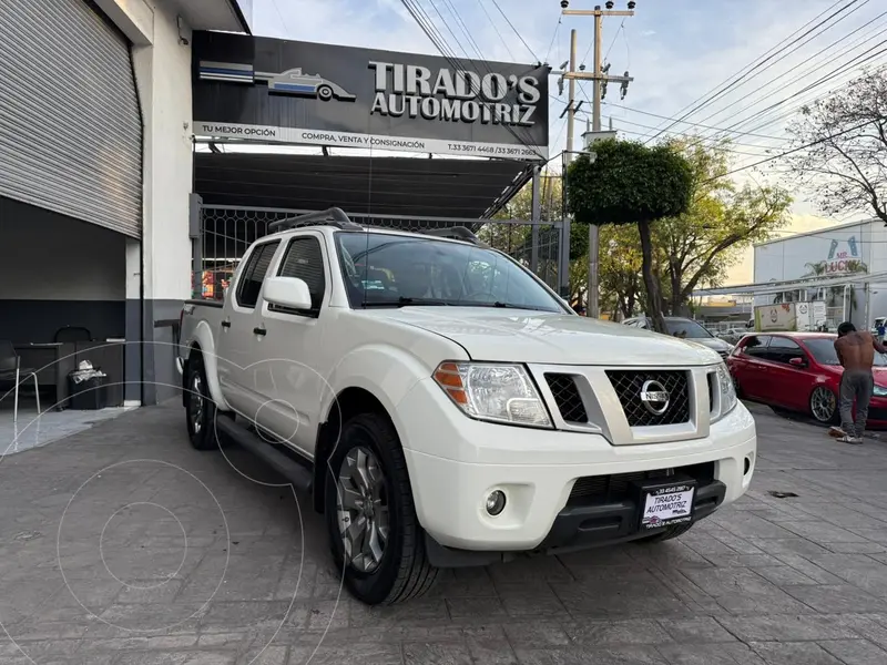 nissan frontier-pro-4x-v6