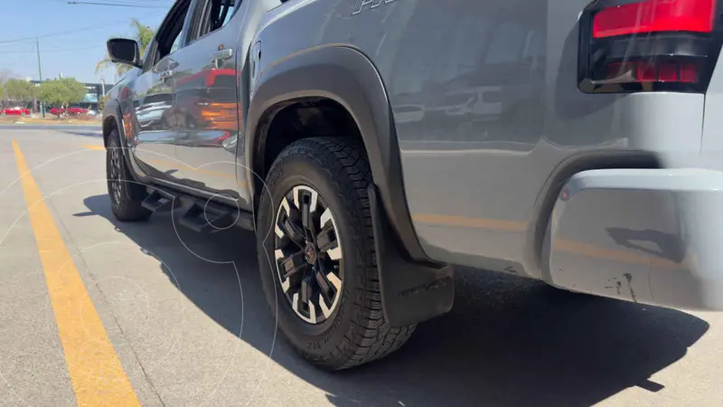nissan frontier-pro-4x-v6
