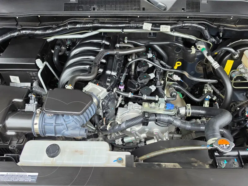 nissan frontier-pro-4x-v6