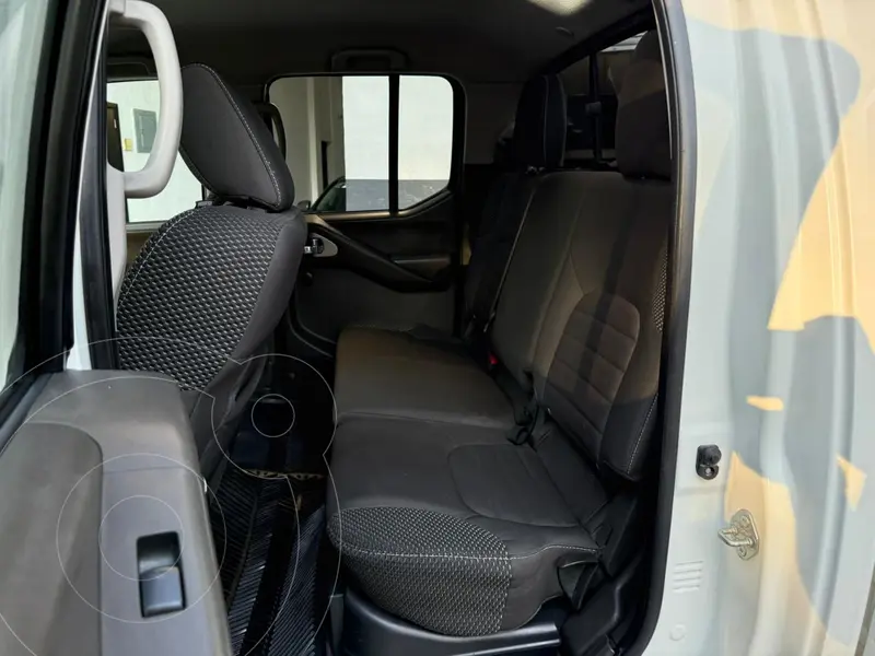 nissan frontier-pro-4x-v6