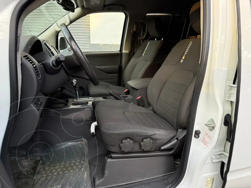 nissan frontier-pro-4x-v6