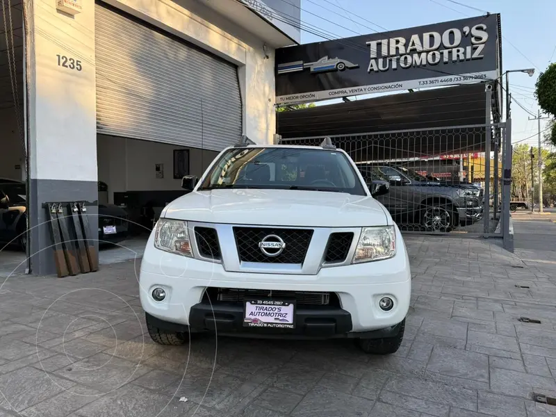 nissan frontier-pro-4x-v6