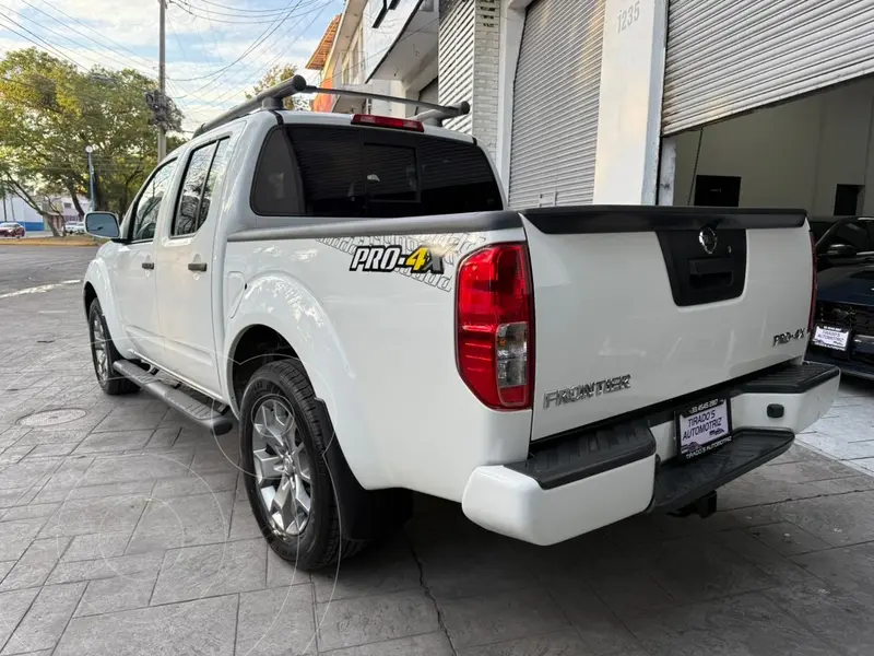 nissan frontier-pro-4x-v6