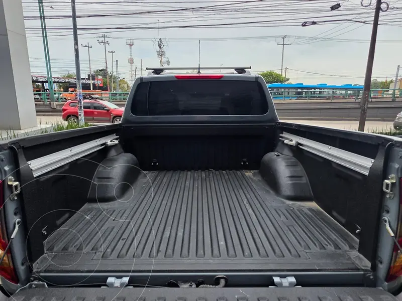 nissan frontier-pro-4x-v6