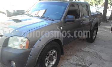 foto Nissan Frontier 4X4 2.8 TDi XE CD usado (2003) color Gris Meteorito precio $385.000